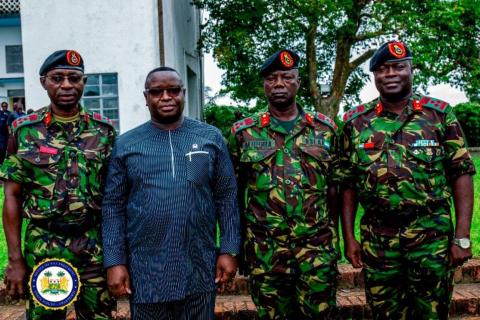 President Bio flanked by Generals one of whom has just been retired